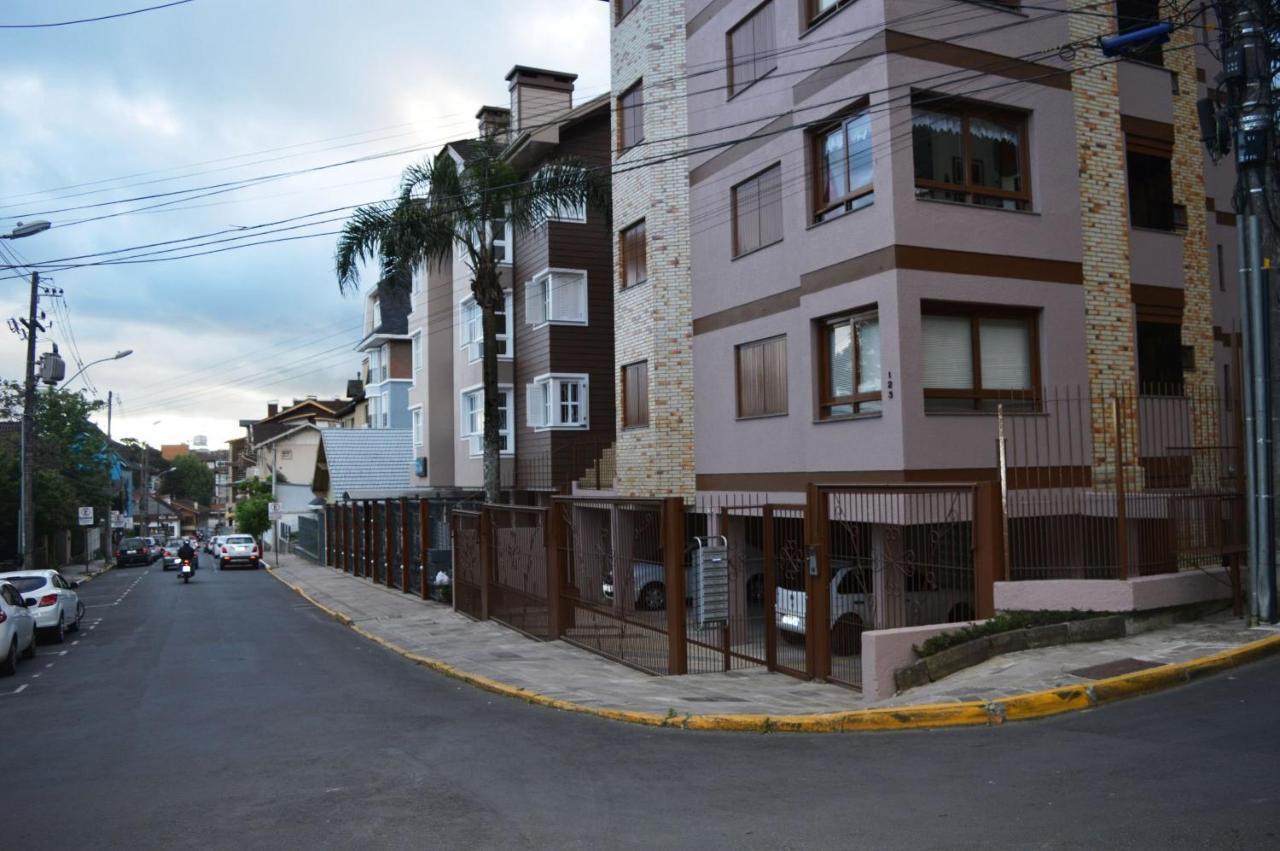 דירות גראמדו Rosa Edificio Di Trevi מראה חיצוני תמונה