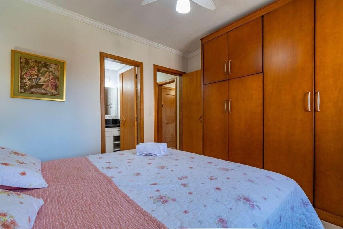 דירות גראמדו Rosa Edificio Di Trevi מראה חיצוני תמונה
